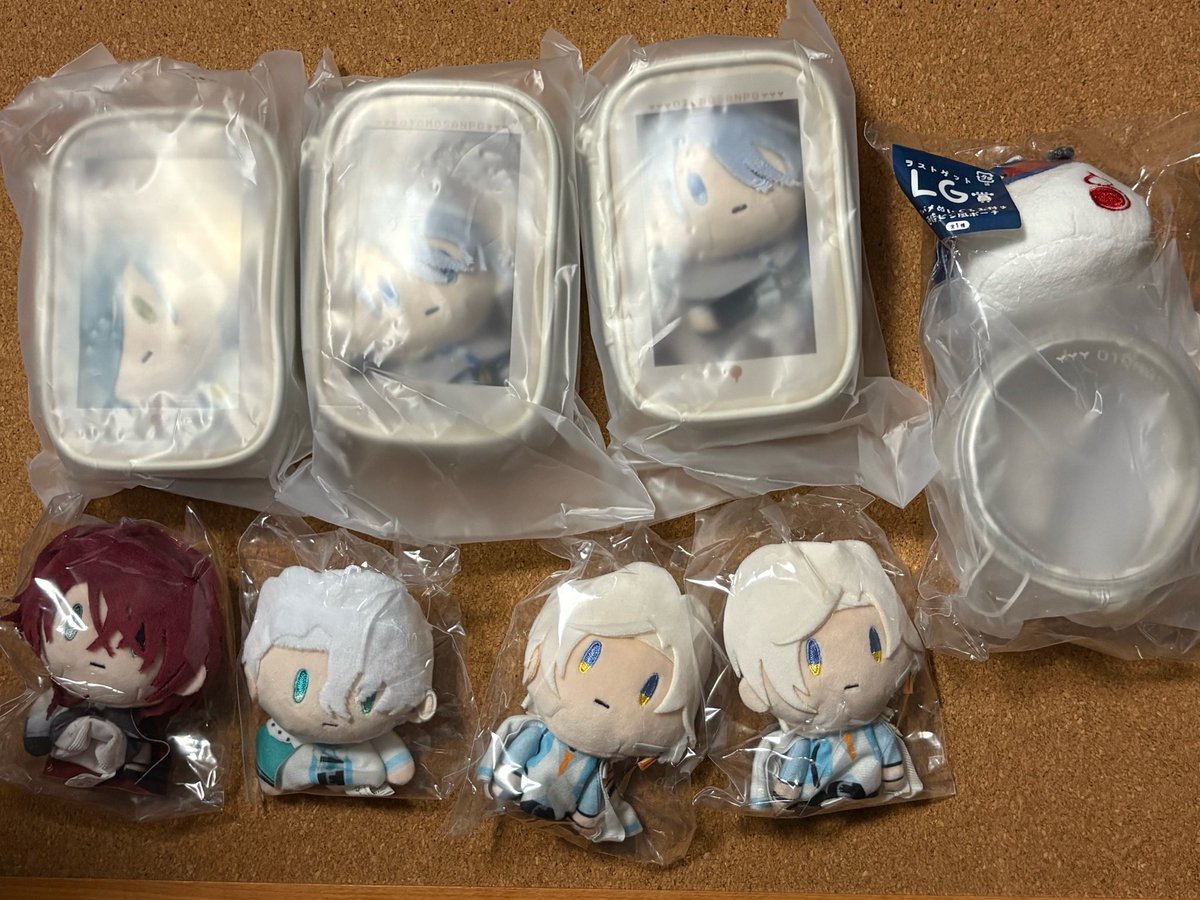 amu53348948's tweet photo. <譲渡>刀剣乱舞 とうらぶ 御伴散歩 ぽちくじ

A賞 青江 長義 
B賞 後家 雲生 雲次 
D賞 髭切 膝丸  *山伏 笹貫 *太鼓鐘 *亀甲  *福島 実休 小竜 三郎
E賞 *岩融 *今剣  *宗三 *小夜 長谷部 水心子 清麿 安宅切 雲重
LG賞

求)定価+送料 https://t.co/NBAgVjzIzL
