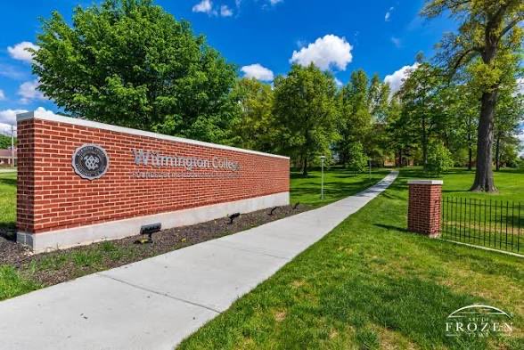 CoachKBurke3's tweet photo. The best thing about Wilmington College is the people.  We have a tremendous community here.  

Interacting with our players, other athletes on campus, all our students, faculty, and staff is the best part of my day.  Extraordinarily supportive environment.

@DubC_Football https://t.co/cRmE4Ji3LU