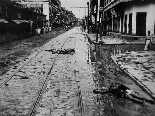 PWestoff's tweet photo. In 1947 The British Raj in India came to an end. The country then partitioned into Muslim Pakistan and Hindu India. Millions were displaced and up to 2 million killed. Why was Partition necessary?

Because Islam cannot peacefully co-exist with non-Islam.

Successive British governments then imported Pakistani Muslims into non-Islamic Britain, despite knowing what happened to India.

We have been betrayed for a very long time.