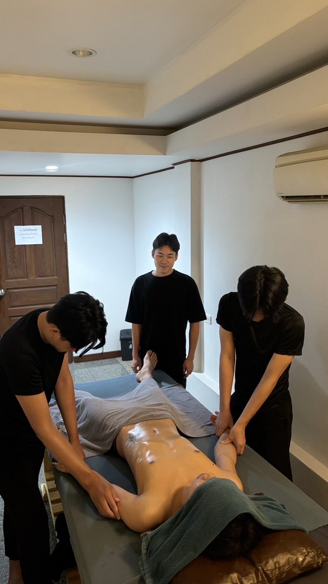 TheChevaliu1's tweet photo. ขออนุญาตแจ้งลูกค้าทุกท่านครับ 🙏
บัญชี X เดิมของทางร้านไม่สามารถใช้งานได้แล้ว
ตอนนี้ทางร้านมีบัญชีใหม่ สามารถติดตามข่าวสารได้ที่นี่เลยครับ 
Line https://t.co/ePkFM6P1ew
☎️ 053283829 https://t.co/oOXET2dMSo