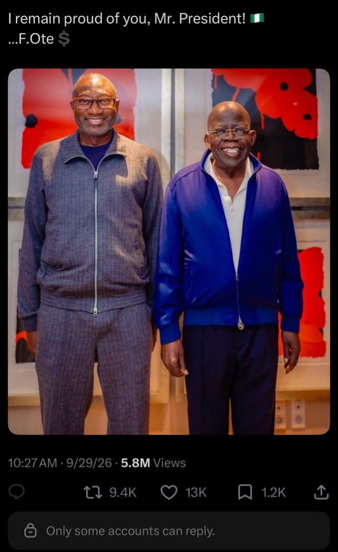 Oti0147's tweet photo. Cuppy papa locked his comment section as he said  he is proud of BAT.

If he is really proud of him, he would've open the comment section so that Nigerians will appreciate BAT, you see the Red flag is obvious and he is aware of it ,that's why he locked the comment section. https://t.co/oFn4fXCtlj