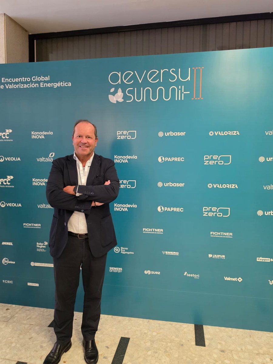 SogamaXunta's tweet photo. 🌍 A Dirección de #Sogama participou no II #AeversuSummit en Madrid: residuo cero, #EconomíaCircular, dimensión política da valorización enerxética e os últimos avances tecnolóxicos do sector ♻️ 
💚
@aeversu

🔗 https://t.co/BGFQpHptOq

#ValorizaciónEnerxética https://t.co/wNagZp9Q5n