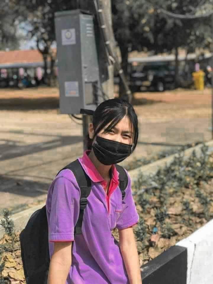Som1239487's tweet photo. อยากกลับบ้านแย้ววว🥺 https://t.co/JFKPCXlTPP