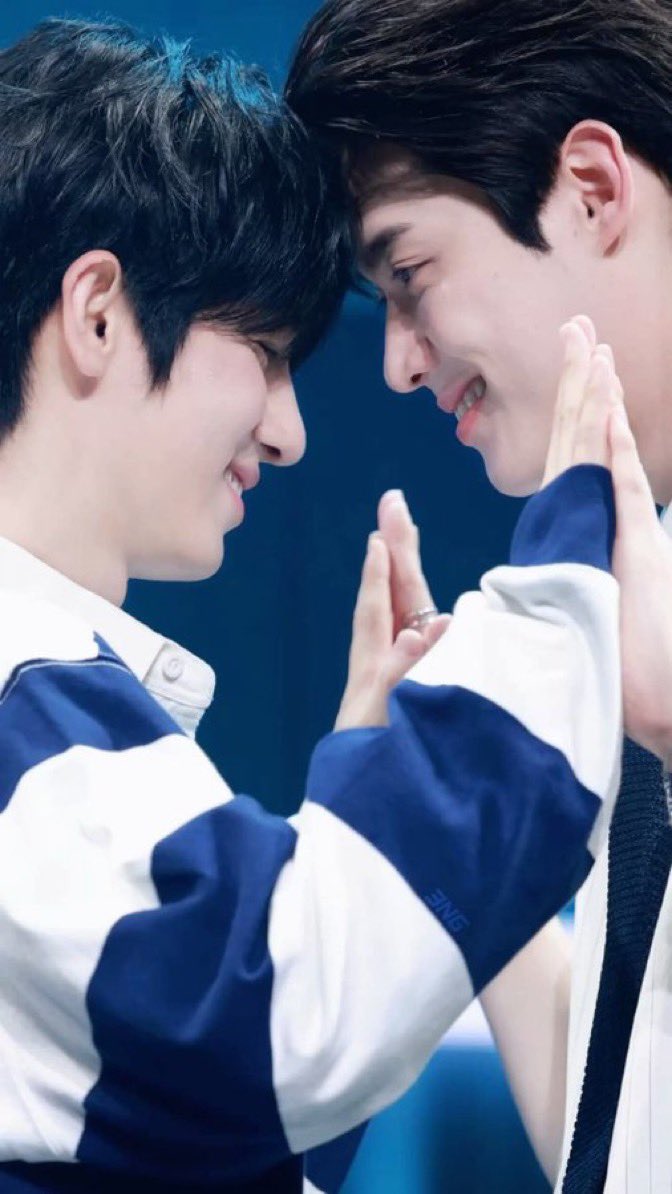 ihnuen108's tweet photo. Thế thôi, thôi thế cũng nhiều
 Em ơi! Quấn quít mai chiều được đâu. 
🩵💜

YOONSIK SIWOO Pour Toujours  

#YOONSIK_SIWOO_PFWSS27  #KIMYOONSIK
 #PARKSIWOO https://t.co/GToS0ULtxb