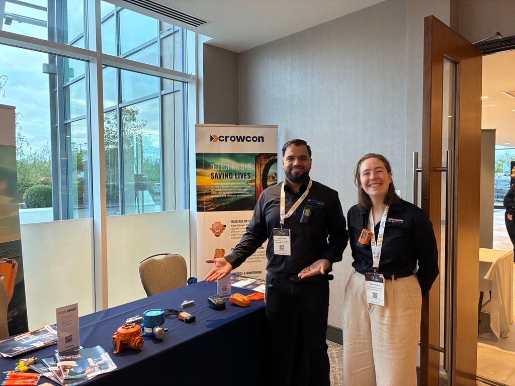 Crowcon's tweet photo. Day 2 of #NavalDamageControl in Southampton is underway. If you’re attending today, make sure you stop by 𝐒𝐭𝐚𝐧𝐝 𝟔𝟓 to discover our marine gas detection range, including 𝐆𝐚𝐬-𝐏𝐫𝐨 and 𝐗𝐠𝐚𝐫𝐝 𝐁𝐫𝐢𝐠𝐡𝐭 𝐌𝐄𝐃.

#Crowcon#MEDApproved https://t.co/q3oZPvOEZA