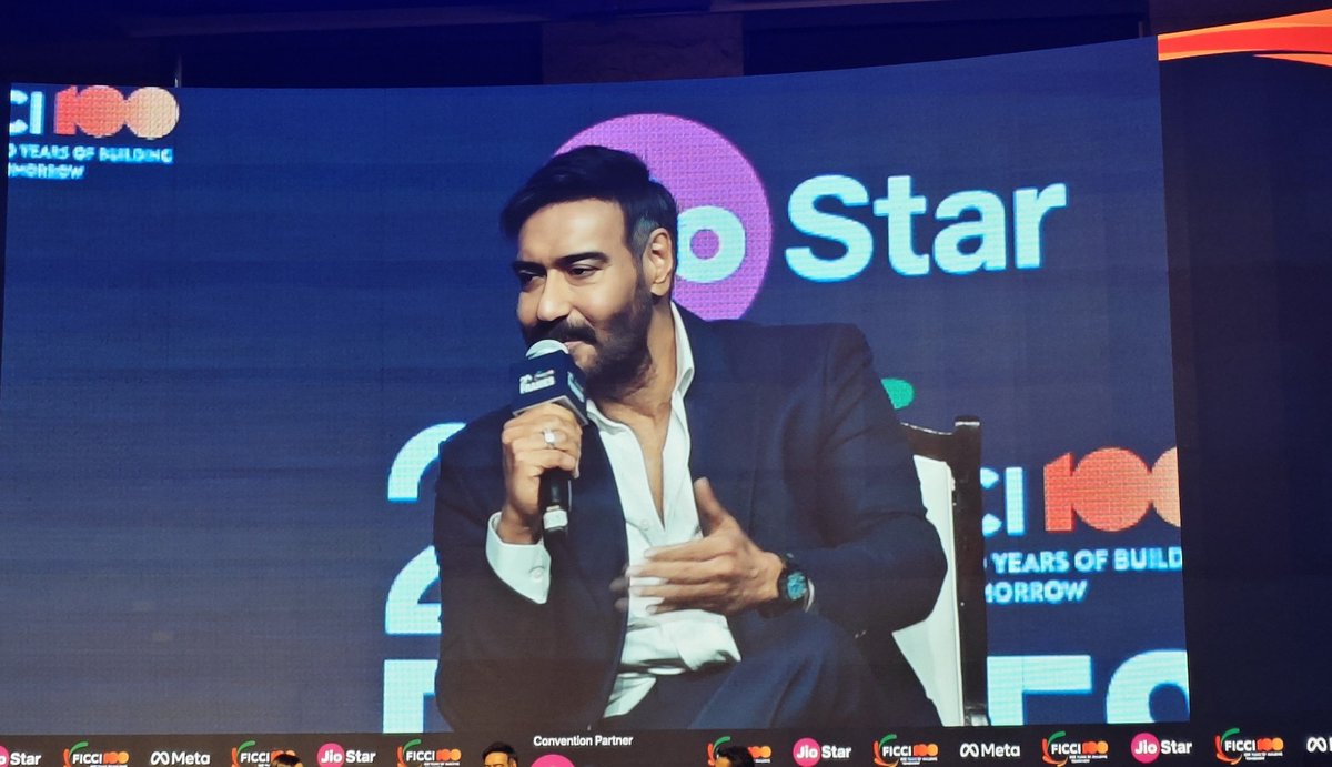 SAMTHEBESTEST_'s tweet photo. RIP Box Office 🤯🙏

"I saw #Drishyam3 yesterday and my personal opinion is it beats #Drishyam2." - said #AjayDevgn https://t.co/2XfXCsneA8