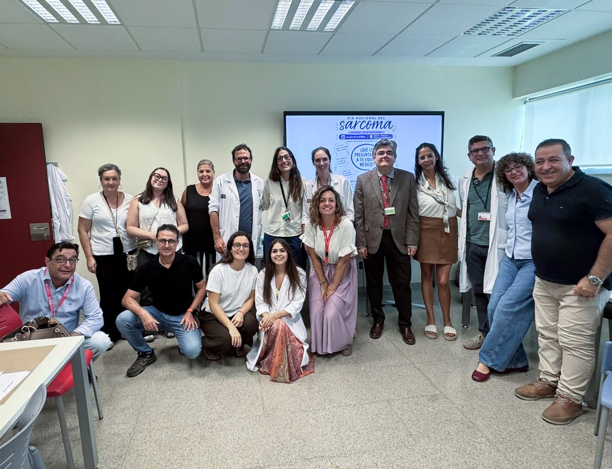 HospitalLaFe's tweet photo. 🏥El @HospitalLaFe reunió a pacientes y profesionales en una jornada participativa con motivo del Día Nacional del Sarcoma.

📎https://t.co/FDE4a1djUs
#Sarcomas #SomosLaFe #COT https://t.co/Q2rOuu1mYz