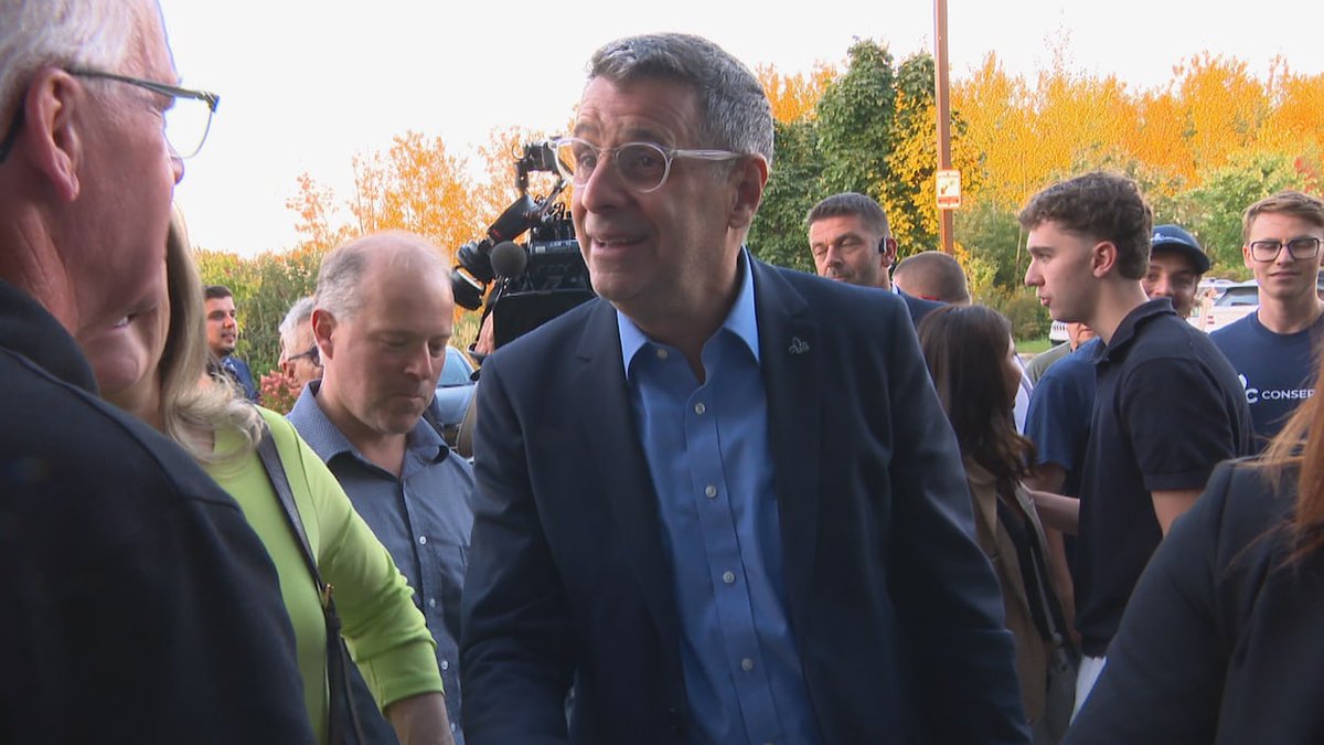 RadioCanadaInfo's tweet photo. La fragile crédibilité du Parti conservateur du Québec rc.​ca/TVjJbw https://t.co/dZaPz7zgV4