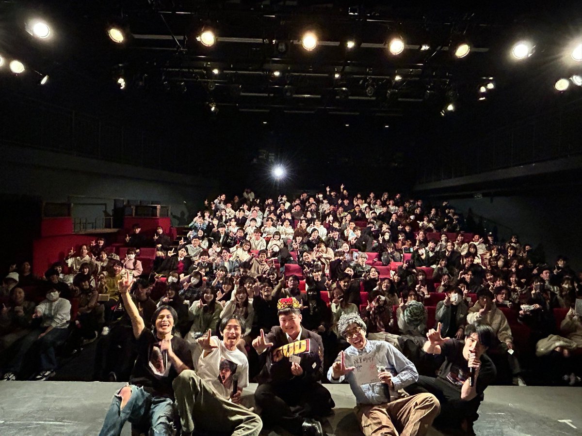 ryotu_resi's tweet photo. オフ会の雰囲気こんな感じです
まじで楽しいよ

11/14、21
↓遊びにきてね

東京
https://t.co/5KjddToCKZ

大阪
https://t.co/Vrky3C4xa0

#お久しぶりですレジスタンス https://t.co/fJMcOZK0IG