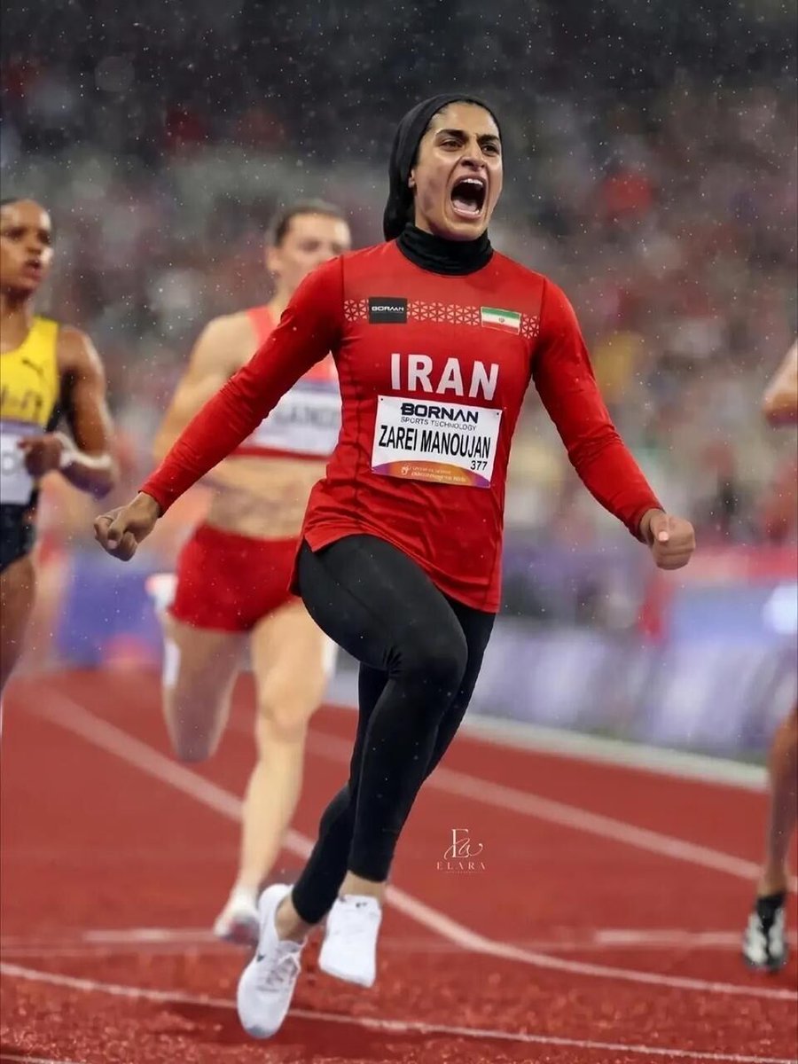 AbdiMediaNews's tweet photo. 🔴 زهرا زارعی ، برنده مدال طلای دوی ۴۰۰ متر بازی های آسیایی ناگویا https://t.co/qRrFoSsNMh