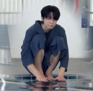 stopmnstop's tweet photo. พี่ก็จ๋อง                                           น้องก็จิ๋ว https://t.co/jVp6xqOqNE
