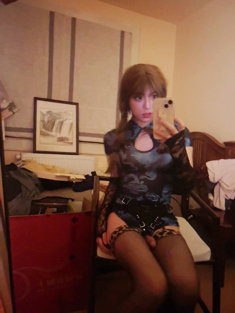 KTMM9976's tweet photo. 今晚可以去你��蹭饭吗，顺便蹭蹭你

#伪娘 #男娘 #cd #ts #大屌萌妹 #可爱的男孩子 #丝袜 #人妖 #CD #TS https://t.co/JhR5NWHNFS