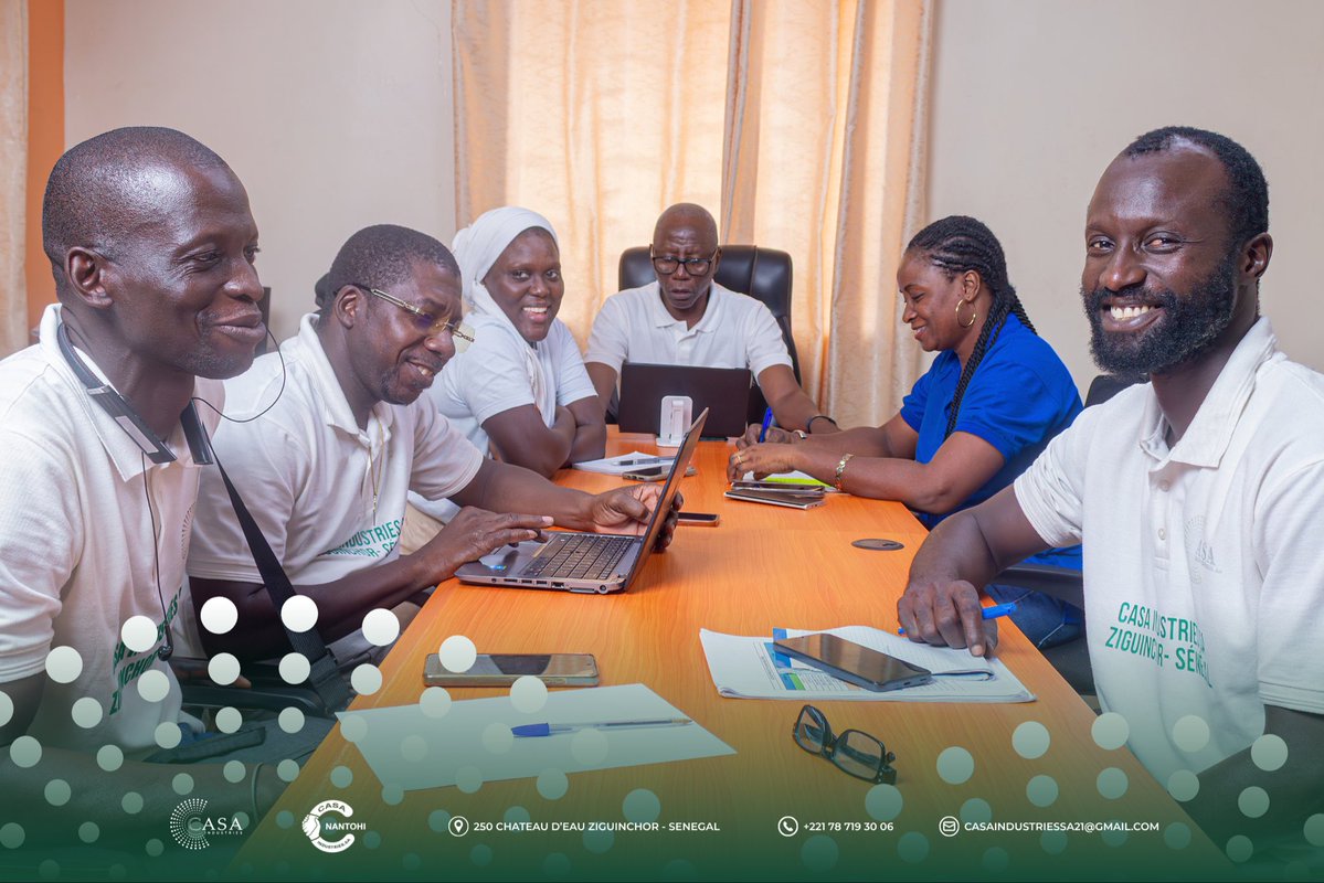 CasaIndustries's tweet photo. La cajou pousse ici. 
Pourquoi ne pas la transformer ici ? 🇸🇳

À Ziguinchor, CASA Industries transforme, produit et crée de la valeur depuis la Casamance.

Ces prochaines semaines, on vous emmène derrière les portes de notre usine.

@Adepme @MelaninKapital @Xavierdiatta #senegal https://t.co/M2iGsrldu1