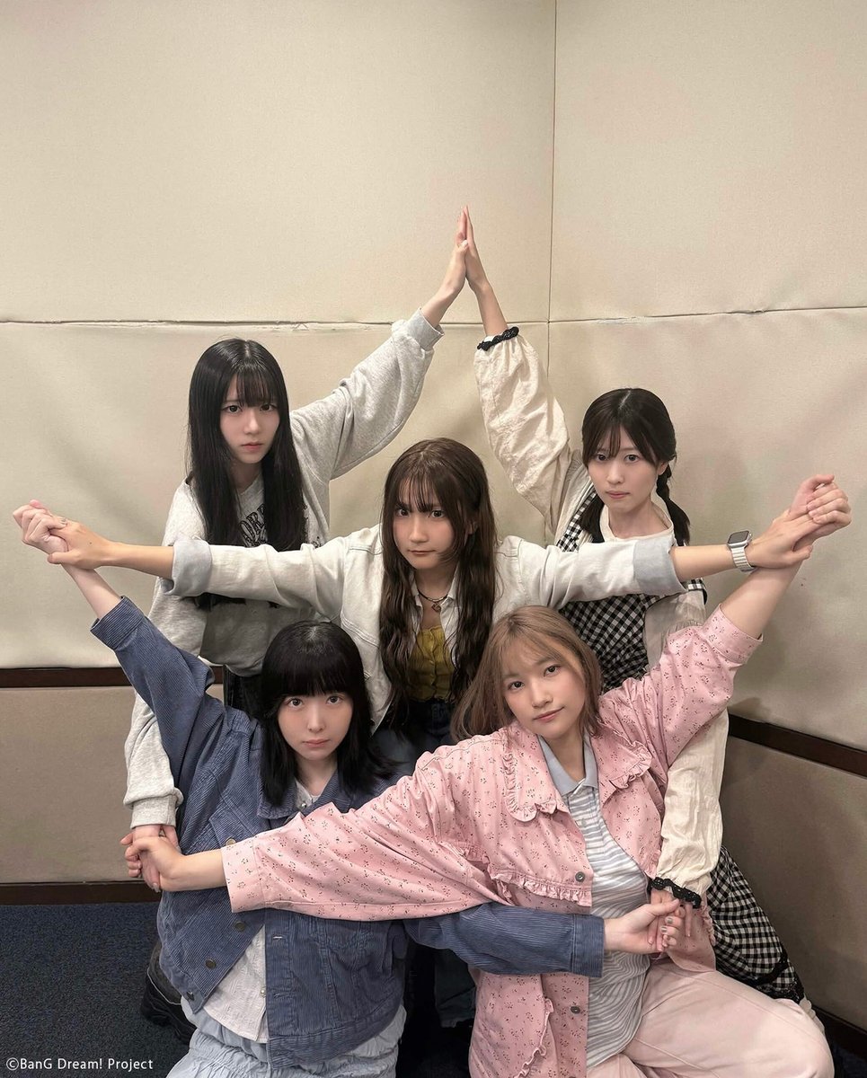 BDP_yumemita's tweet photo. ＼ご視聴ありがとうございました✨／

🛸夢限大みゅーたいぷの
　「ゆめ∞みたラジオ」#14🛸

約3ヶ月間に渡りお送りした #ゆめみたラジオ🎶
いかがだったでしょうか👀

今後のゆめみたの活動にも
ぜひご期待ください🛸

📻アーカイブはこちら
https://t.co/gr1sxeWZsP

#バンドリ https://t.co/kSsGJ5IWVs