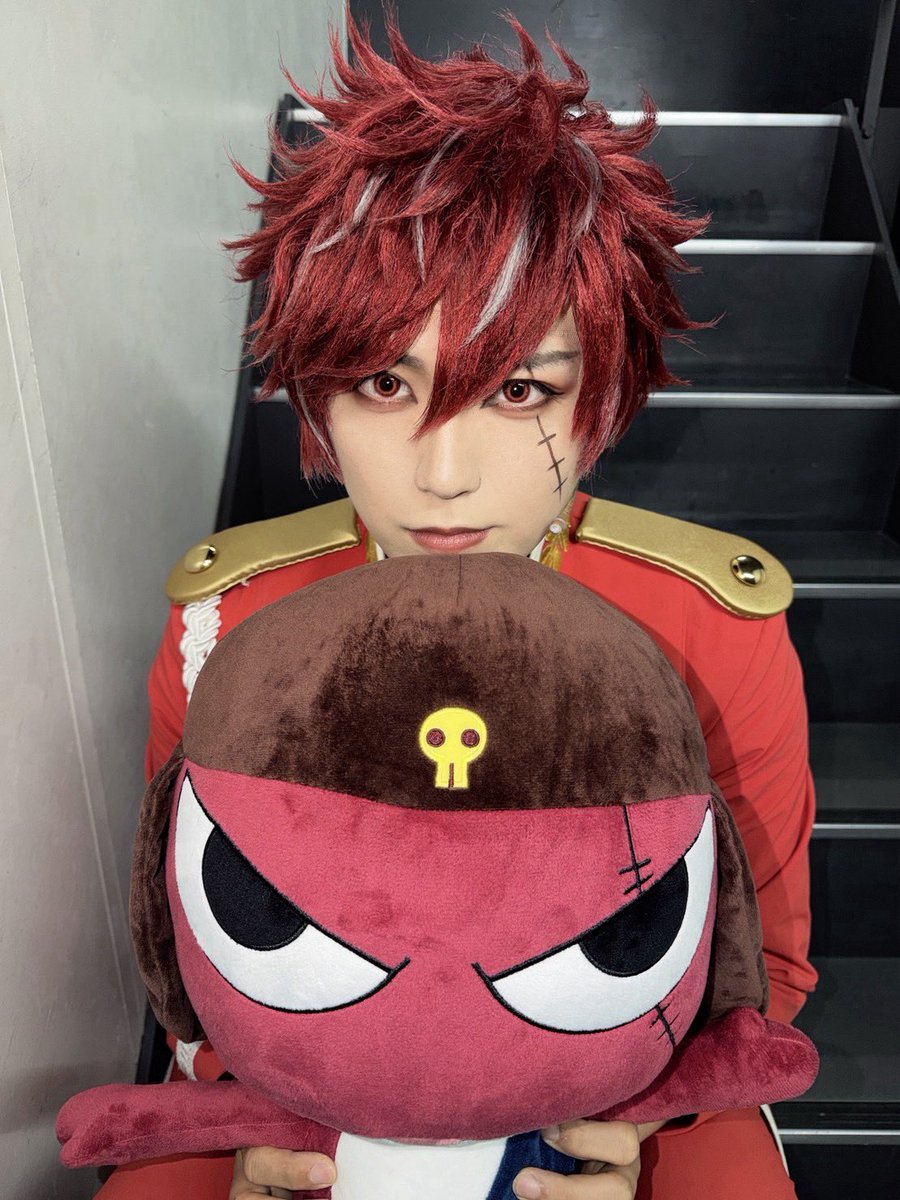 official_enjin's tweet photo. 草地稜之が出演させて頂きました
ミュージカル「ケロロ軍曹」
#ケロミュ ロスの皆様！

こちらもぜひチェックしてください🐸🪐

👤 草地稜之 （ENJIN）
グループ活動時はRYONOの表記です！
【X】 @RyononK 
【IG】https://t.co/WUDx44APa8
🤴誰もが認めるビジュアル担当の
舞台のオフショットや日常がみれます👑

RYONOの「好きか？」を摂取したいかたはこちら💗
https://t.co/3GOUAnXSzj
https://t.co/a9oRvCtdWO
https://t.co/EDodkXzpCx

RYONOの「お肉」を摂取したいかたはこちら🍖
https://t.co/VvbWcDWMnr
https://t.co/Nx7j2XIubJ

☑️草地稜之が所属するグループ
【 ENJIN 】をもっと知りたい方はこちら！

YouTube▶︎▶︎ https://t.co/BUGkOe1RCb
TikTok▶︎▶︎ https://t.co/PVQjpmPymK
Instagram▶︎▶︎ https://t.co/YKWpc6w0iK

ENJIN 最新楽曲サブスク配信中🎧🎶
🔗 https://t.co/1eWSBdqqFO

🎥｢𝐒𝐖𝐄𝐄𝐓 𝐒𝐋𝐎𝐖 𝐌𝐎𝐓𝐈𝐎𝐍｣Music Video
🔗 https://t.co/TpIWirYfJD

＜今後のスケジュール＞
● 「日韓フェスティバル広場 2026 in Seoul」
🗓️2026年10月10日(土) 
📍＜韓国＞コエックス Dホール (3F)
🔗 https://t.co/ndAqIgK6Ag
※フリー観覧

●「ENJIN HALLOWEEN AFTER PARTY with YOU」
🗓️2026年11月2日(月)
📍 I'M A SHOW
⚠️お昼公演のみ9/30までFC先行受付中
🔗https://t.co/oXQIQ4f4Ia

● 𝑬𝑵𝑱𝑰𝑵 𝟏𝒔𝒕 𝑱𝑨𝑷𝑨𝑵 𝑻𝑶𝑼𝑹 "𝑪𝑰𝑹𝑲𝑰𝑫" 〜君を待ってる〜
🏎️ TOUR SCHEDULE 🏁
1月8日(金) 名古屋クラブクアトロ
1月9日(土) 金沢gateBlack (※SOLD OUT)
1月14日(木) Zepp Shinjuku
1月22日(金) 梅田クラブクアトロ
2月21日(日) 仙台 darwin
3月26日(金) 豊洲PIT

#草地稜之
#ENJIN_RYONO