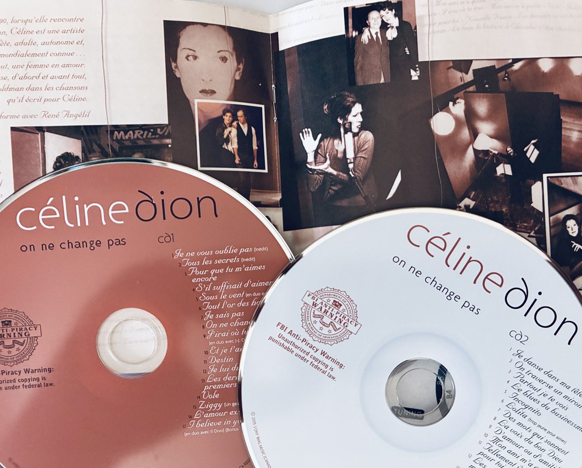 audio_collector's tweet photo. ON NE CHANGE PAS (2005) the first comprehensive French-language greatest hits compilation by @celinedion on 2CD format.
 
Released 21 years ago today, September 30th, 2005, by Columbia and Epic Records.

#todayinpopmusic #celinedion #celinediononnechangepas #cdmusiccollectionpost https://t.co/Kx4GYdXD5V
