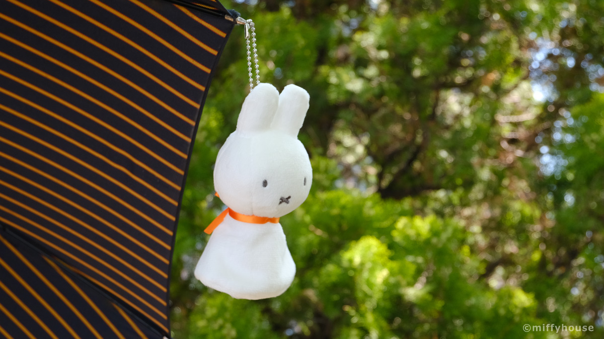 miffyhouse_info's tweet photo. 東京都心は観測史上初、9月の全日で降水を記録したそうですね。

まったく力及ばず…

 https://t.co/wS7IO6aaZi https://t.co/lmljfcDIvO