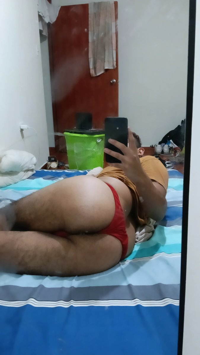 BehindAlejoOfi's tweet photo. ¿Que tal así?
Buenas noches papis 😈.
#limagay #gay https://t.co/pyZJ0XNDgH