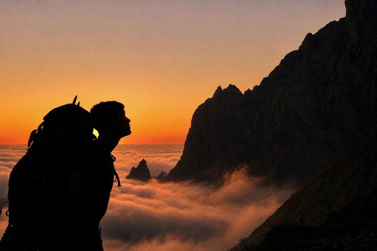 Integracee's tweet photo. 📷¡Tenemos fotografía ganadora! La votación popular del  XVII Concurso de Fotografía de Integra CEE, ha proclamado vencedora la fotografía La mitad de mí, de Carlos Maza, compañero de #IntegraCEE en Cantabria. 
¡Enhorabuena! ¡Gracias a todas las personas que lo han hecho posible! https://t.co/jaNftqijBu