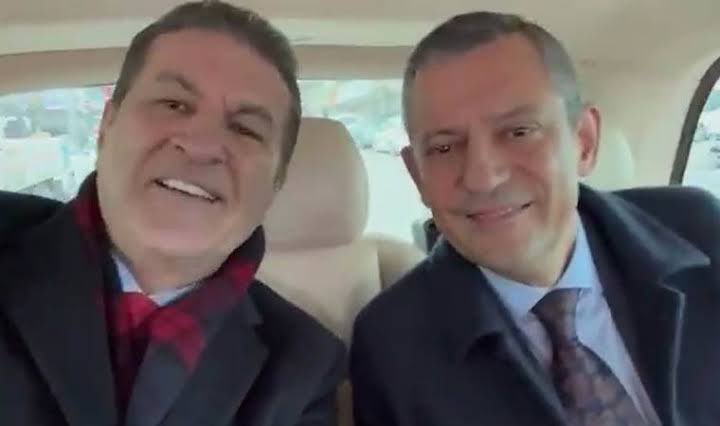 mahajansi's tweet photo. Yeni Parti Erzincan Milletvekili Mustafa Sarıgül’ün arkadaşı olan ve finansal ilişkileri bulunduğu söylenen Cengiz Avcı’nın yalnızca ODINE hissesi üzerinden yaklaşık 15 milyar TL vurgun yaptığı iddia ediliyor.

Hakkında yakalama kararı çıkarılan Cengiz Avcı’nın yurtdışına kaçtığı iddia ediliyor.