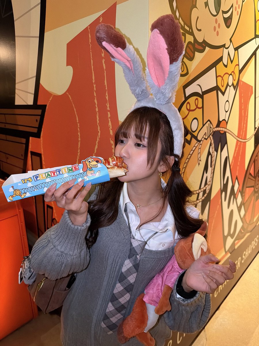 kawaii_holmes's tweet photo. 森脇梨々夏と〇〇デートなうシリーズ

レンタル彼女でいいから一回だけ🙏 https://t.co/jpk6XmoGe3