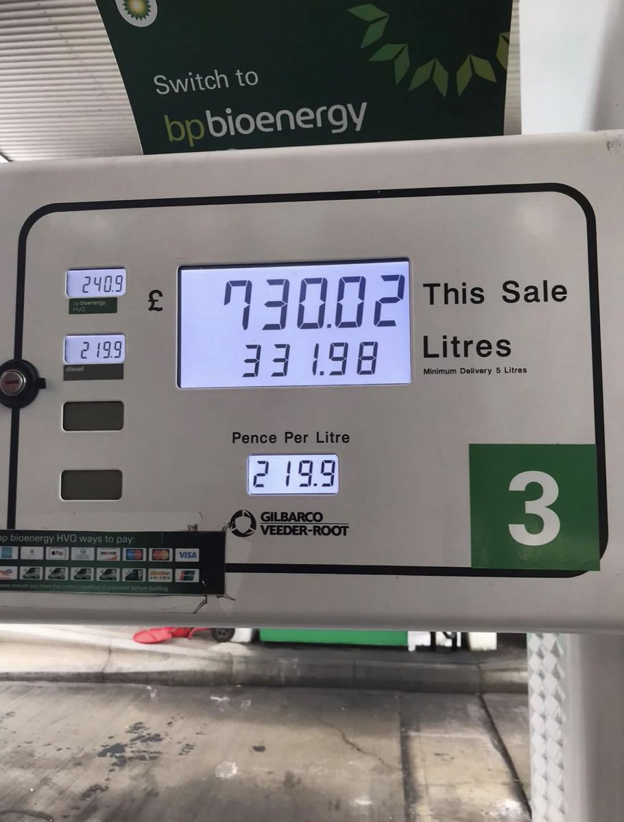itsdbtalks's tweet photo. Just watched a lorry pull away from the fuel station.
Β£730.02.
That was the diesel bill. π³
332 litres at 219.9p a litre.
Iβd have needed a lie down after seeing that. https://t.co/jiF0nhFPbK