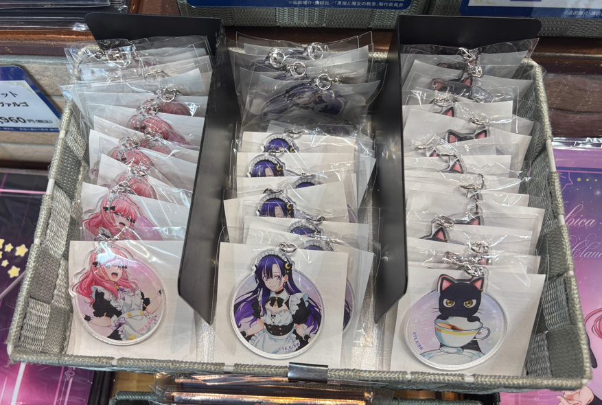 LD_POPUP's tweet photo. 【10/2 入場案内】 11:14現在
TVアニメ『黒猫と魔女の教室』🧙 POP UP SHOP🛒
現在フリー入場中です👟

ボークス秋葉原ホビー天国2 1F特設コーナーへ直接おこしください。
※混雑状況により整理券配布を行う場合がございます。
📅9/19(土)〜10/4(日)
📍ボークス秋葉原ホビー天国2 1F特設コーナー
🔗 https://t.co/jzxPvpEWR1

#猫魔女 #黒猫と魔女の教室