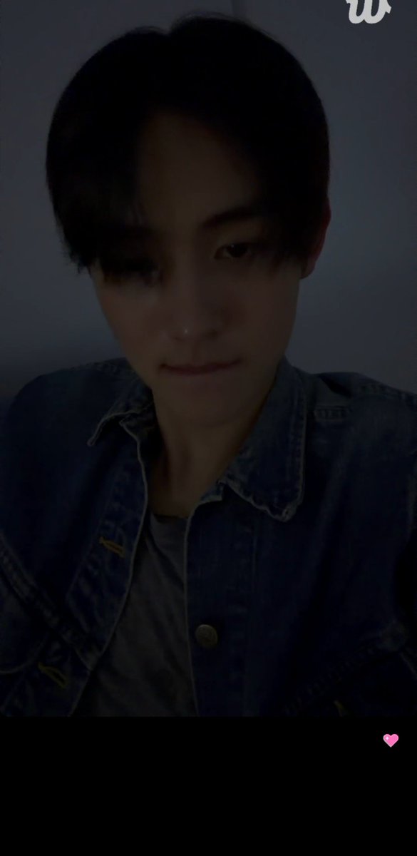 Taaddkeonho's tweet photo. d_dilan eh seonghyeon , cakep bgtt 
 Thanks ya live nya cukuplah mengobati rasa kangen inihh 😭😭🫶 https://t.co/HOyDq4npkt