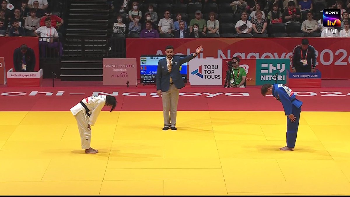 ViratKoisa18's tweet photo. 🇮🇳 अस्मिता डे BRONZE MEDAL मुकाबला हार गईं।

🇲🇳 Ganbaatar Narantsetseg ने Wazari स्कोर कर मैच जीत लिया।

💪 अस्मिता ने शानदार संघर्ष किया, लेकिन पदक से चूक गईं। फिर भी उनका प्रदर्शन काबिल-ए-तारीफ रहा। 🇮🇳👏

#AsmitaDey #AsianGames2026  #TeamIndia 🇮🇳🥋 https://t.co/UIvmwB2VmJ