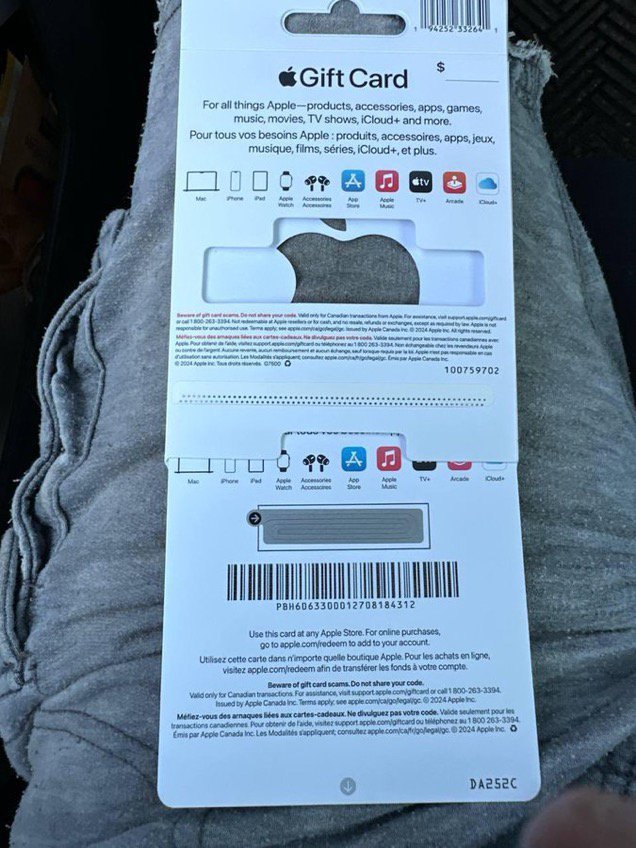 TinnaPnt84's tweet photo. I got new $100 gift card 

Are you real https://t.co/LbCnXWSs4u