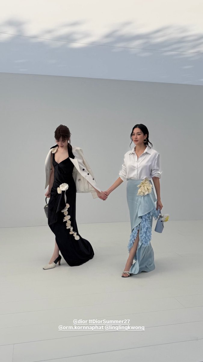 LingOrm_BH's tweet photo. Every beautiful moment in Paris becomes a memory we’ll happily keep in our hearts. 💜

LINGORM BA DIOR AT PFW
#DiorSummer27xLingOrm
#LinglingKwong #OrmKornnaphat
#LingOrm #Dior #DiorSummer27 #PFW https://t.co/9gSJis7x6R