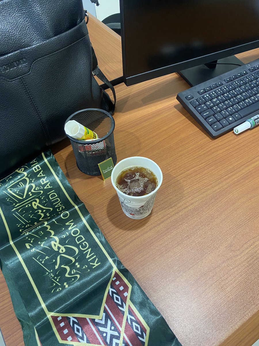 Gravity_1998's tweet photo. مكتبي ازداد جمالا 💚🫶🏻 https://t.co/2uxlO9bi6G