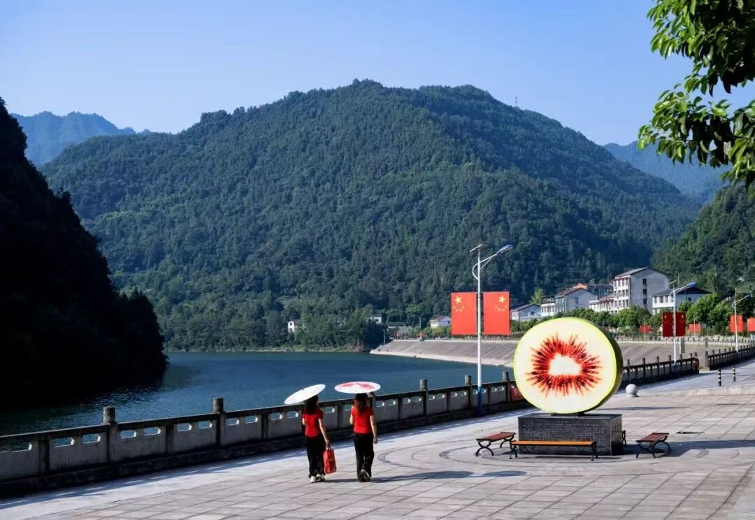 JunJunxigua's tweet photo. Cangxi landscape in September. https://t.co/pE79nWybvW