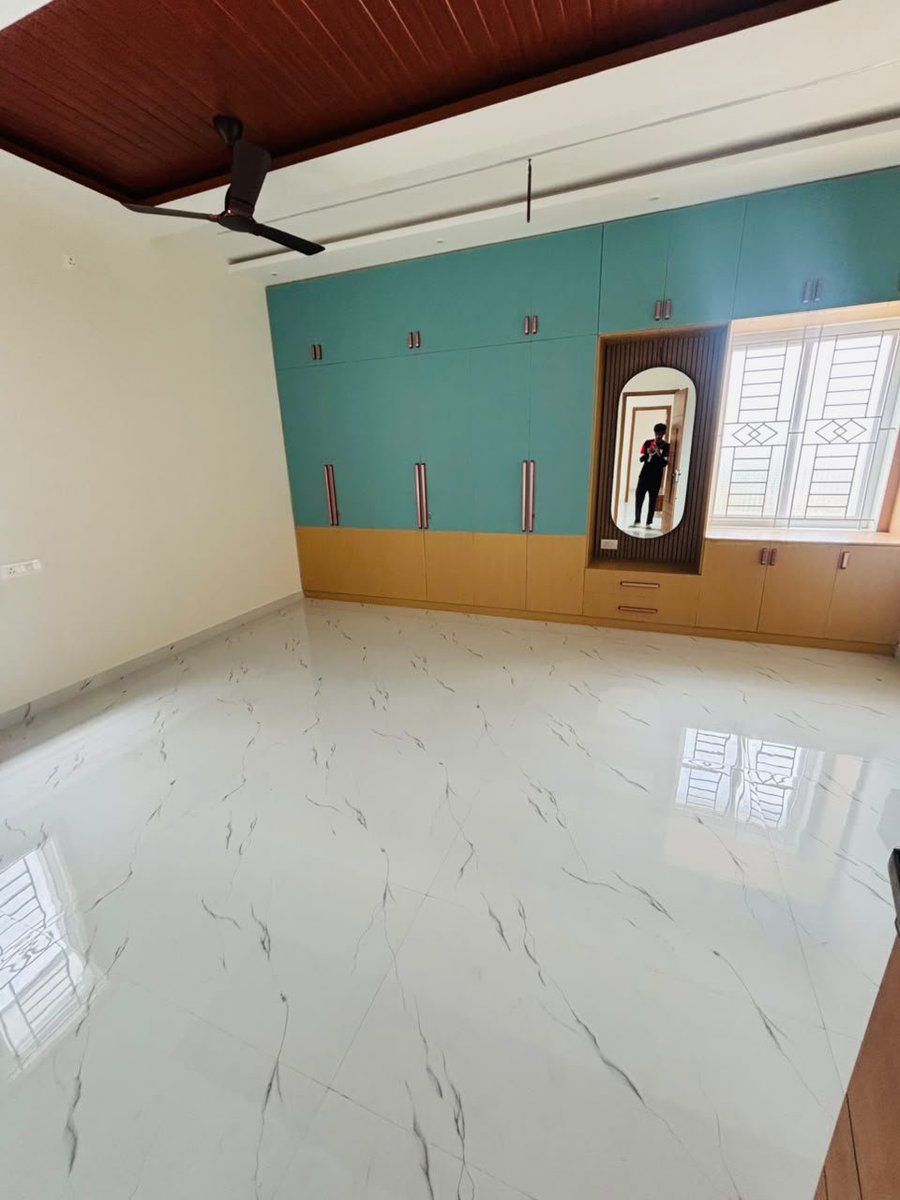 abiinfra's tweet photo. PREMIUM 3BHK INDEPENDENT VILLA FOR SALE
📍 Keeranatham,Saravanampatti,Coimbatore
📞 +91 9962 986 986
100% East-Facing Site &amp; East-Facing Main Door
📐 Land Extent: 3 Cents (Dimensions: 24 × 54 Ft
#CoimbatoreRealEstate #Saravanampatti #3BHKVilla #Keeranatham #HouseForSaleCoimbatore https://t.co/McFH63aMdL