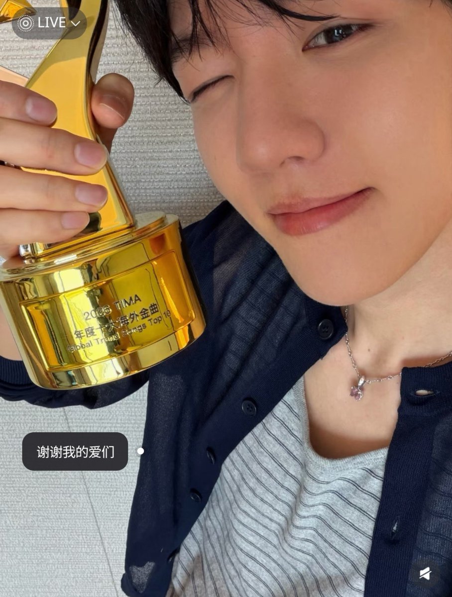 bestofbyunbaek's tweet photo. From Baekhyun's September Pieces 🧩 

"Thank you, my loves."

"I am right here '.ㅅ' "

"Destiny/Fate is pretty cruel, isn't it? Thankfully, you have me."

"OMG, you scared me!"

#백현 #BAEKHYUN @B_hundred_Hyun https://t.co/MY7JFHIYwj