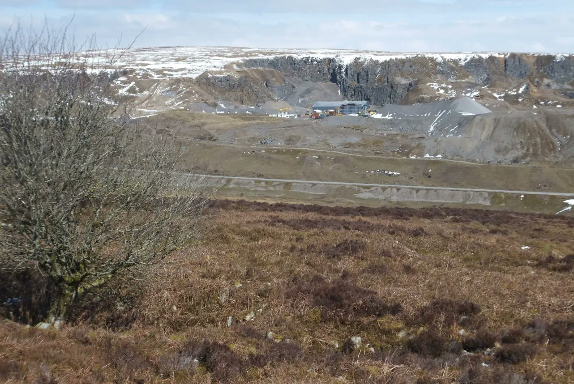 WelshCountry's tweet photo. Quarry Extension on Blaenau Gwent Common Refused
https://t.co/kpHSGfSEWf
@openspacessoc #openspacessociety #oss #TrefilCommon #BlaenauGwent #GryphonnQuarry #WelshCommons #CommonLand #WelshCountryside #BannauBrycheiniog #NatureConservation https://t.co/q6yJJf4Akr