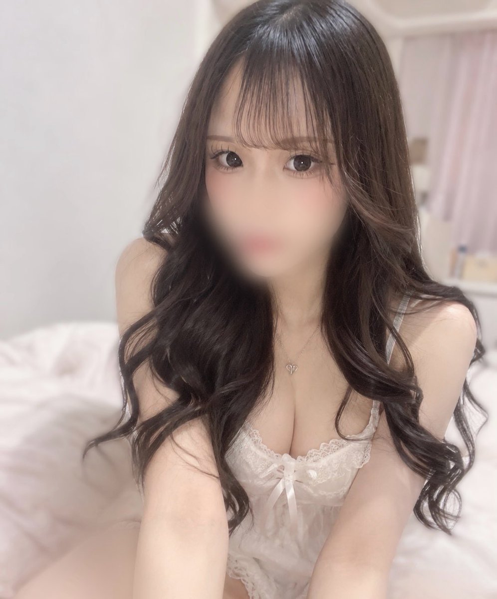 fnora1121's tweet photo. 昨日体調不良でお休み頂きました🥲

なので今日21時半から出勤することになりました☺️🫶🏻
久しぶりの出勤なので会えるの楽しみにしてます🤍🤍 https://t.co/z6E4PAe53e