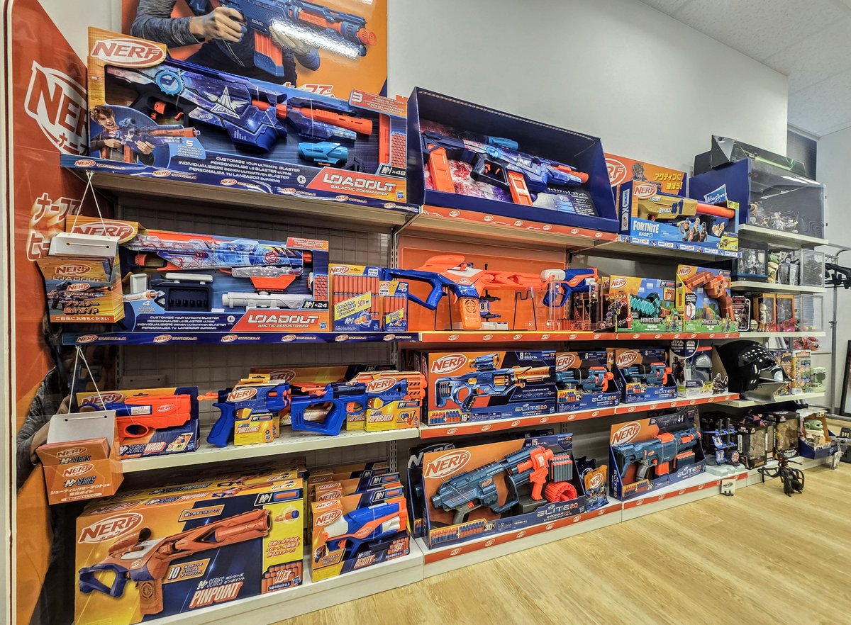 rNOCHKCtAOchVK6's tweet photo. 今日の目的地、NERFサバゲーイベントで支援頂いたハズブロジャパンさんを訪問👍️ https://t.co/yA52y2rOH0