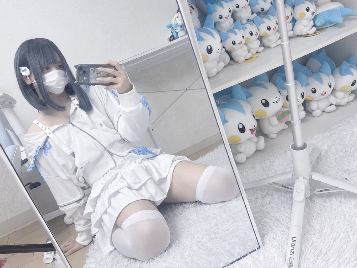 yusa_rara's tweet photo. 男の子なのにスカート履いちゃった https://t.co/HQlCAbH3hF