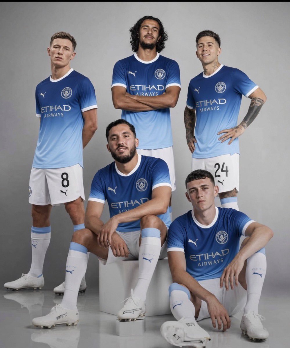 fouadcity's tweet photo. Good morning #cityzensfamily this too shall pass ! #ManCity #MCFC #ManchesterCity #CityzensFamily #Cityzens #PlayLikeCity #OneCity #Etihad #PremierLeague #BlueMoon #ForeverCity #COYBB https://t.co/BmEzjw7Gcc