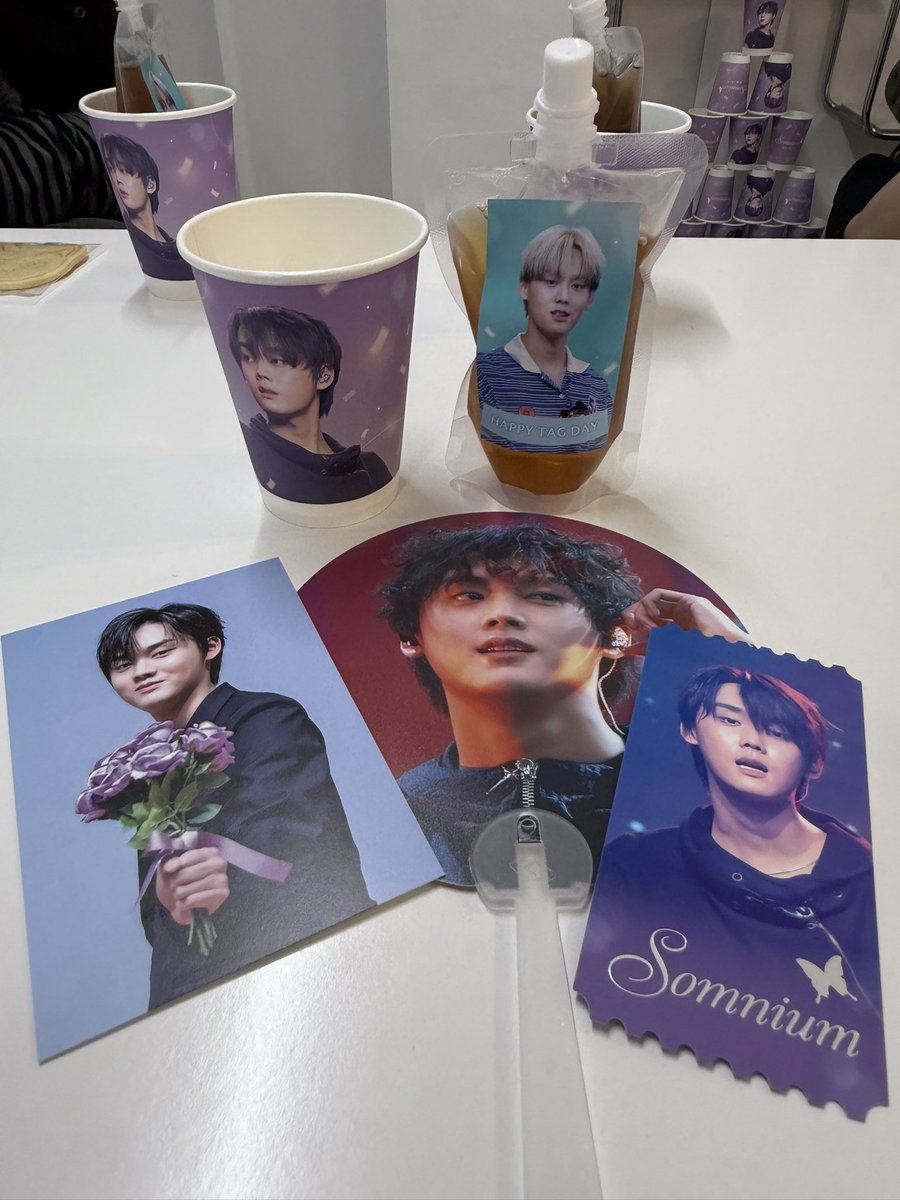 yunhosbackwash's tweet photo. Such a beautiful way to celebrate tag. Thank you so much !! 

@somnium930 
#HAPPY_TAG_DAY #Somnium930 https://t.co/3Q0xMFwEna