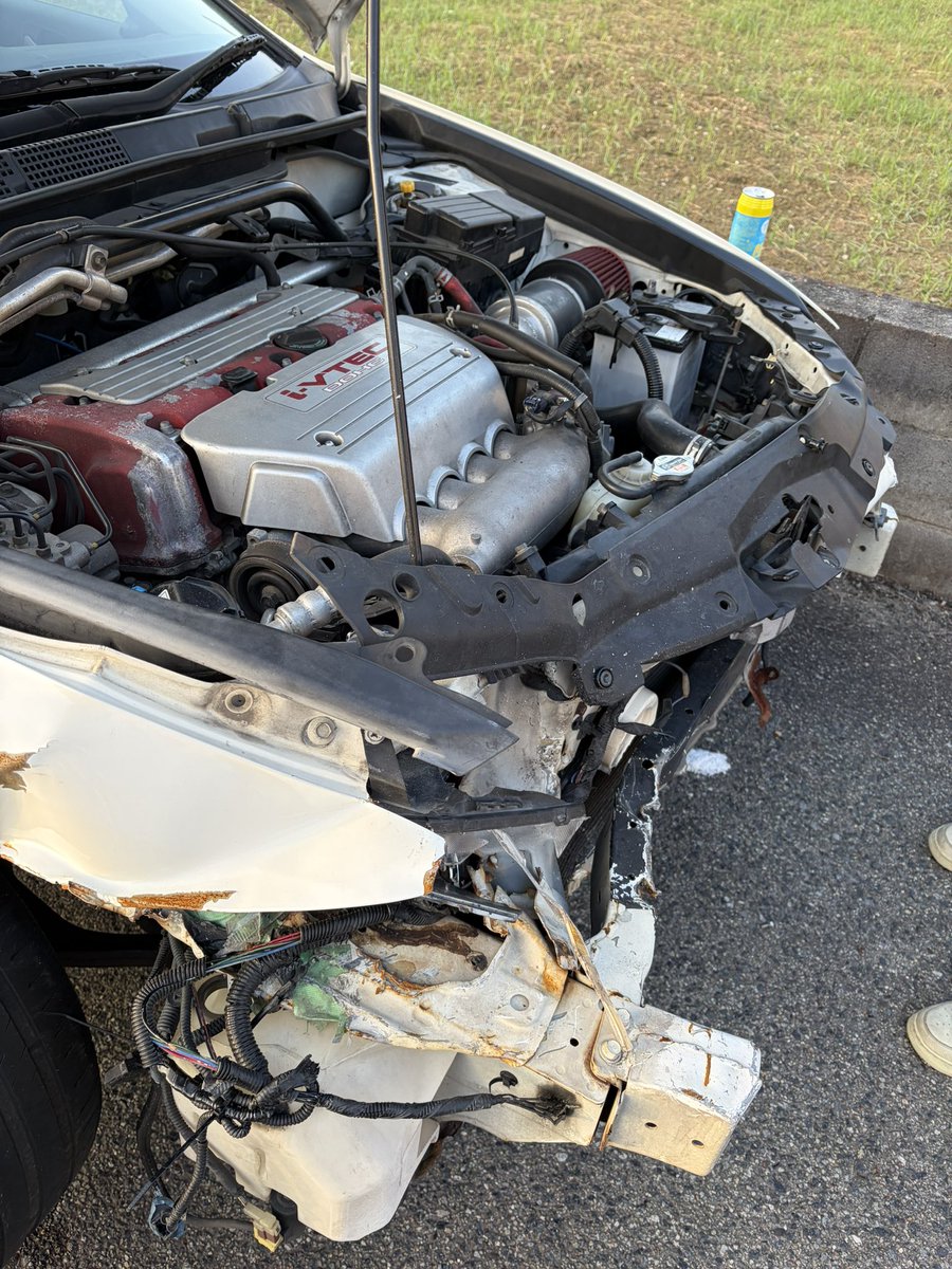 ncp911087199's tweet photo. アコードユーロR CL7 6mt
丸車でいる子おらへんかなぁ
前ぶつ��てるからラジエーターとフロン��バンパー、フレーム直せば他はめっちゃきれい
車検はまだある
#車売ります
#部品取り https://t.co/RoBYJKSC8D