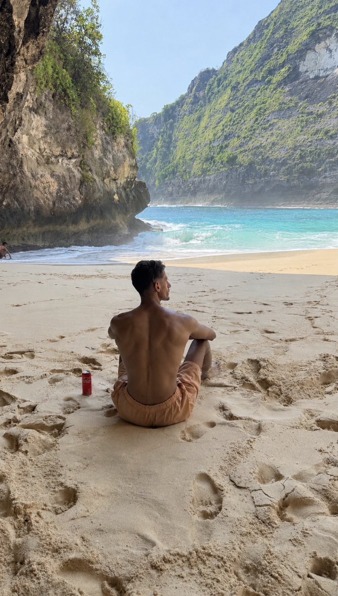 nlpb7's tweet photo. 📍Bali https://t.co/9oXPytWg9E