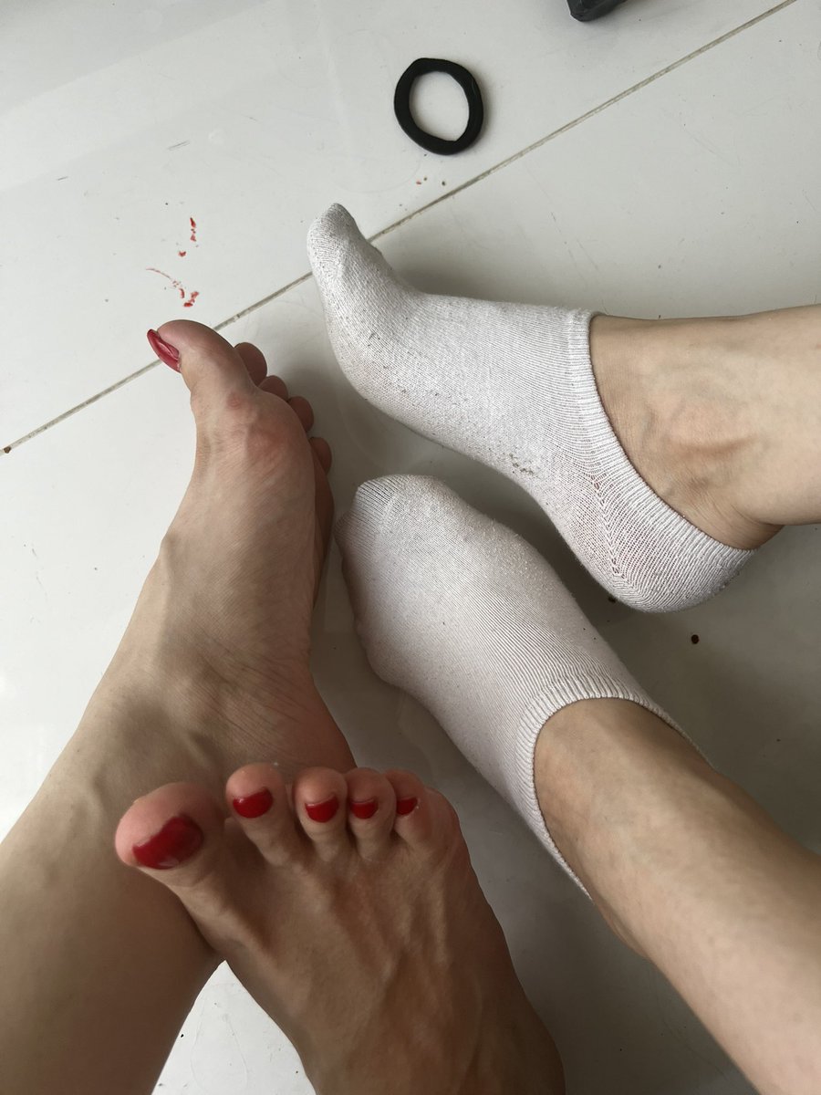 MnwoL_2002's tweet photo. White domme’s humiliating their own lot. Next they’ll be accepting MNWO https://t.co/tQ9BF8nqur