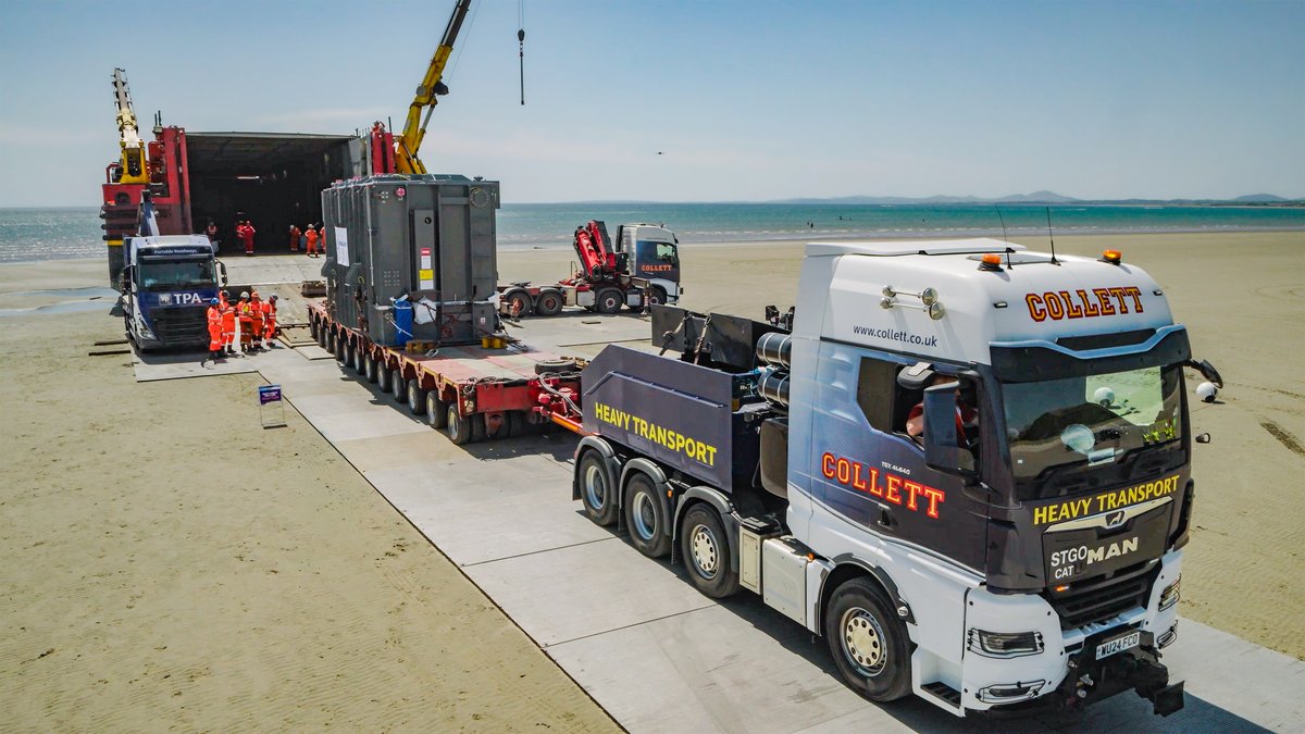 CollettLtd's tweet photo. Collett has successfully delivered and installed a 131-tonne shunt reactor at Trawsfynydd Substation via a complex beach landing at Black Rock Sands, completed within a 12-hour tidal window.

Read the full story:
https://t.co/RJxr2YxBCo https://t.co/gQN28xApFg