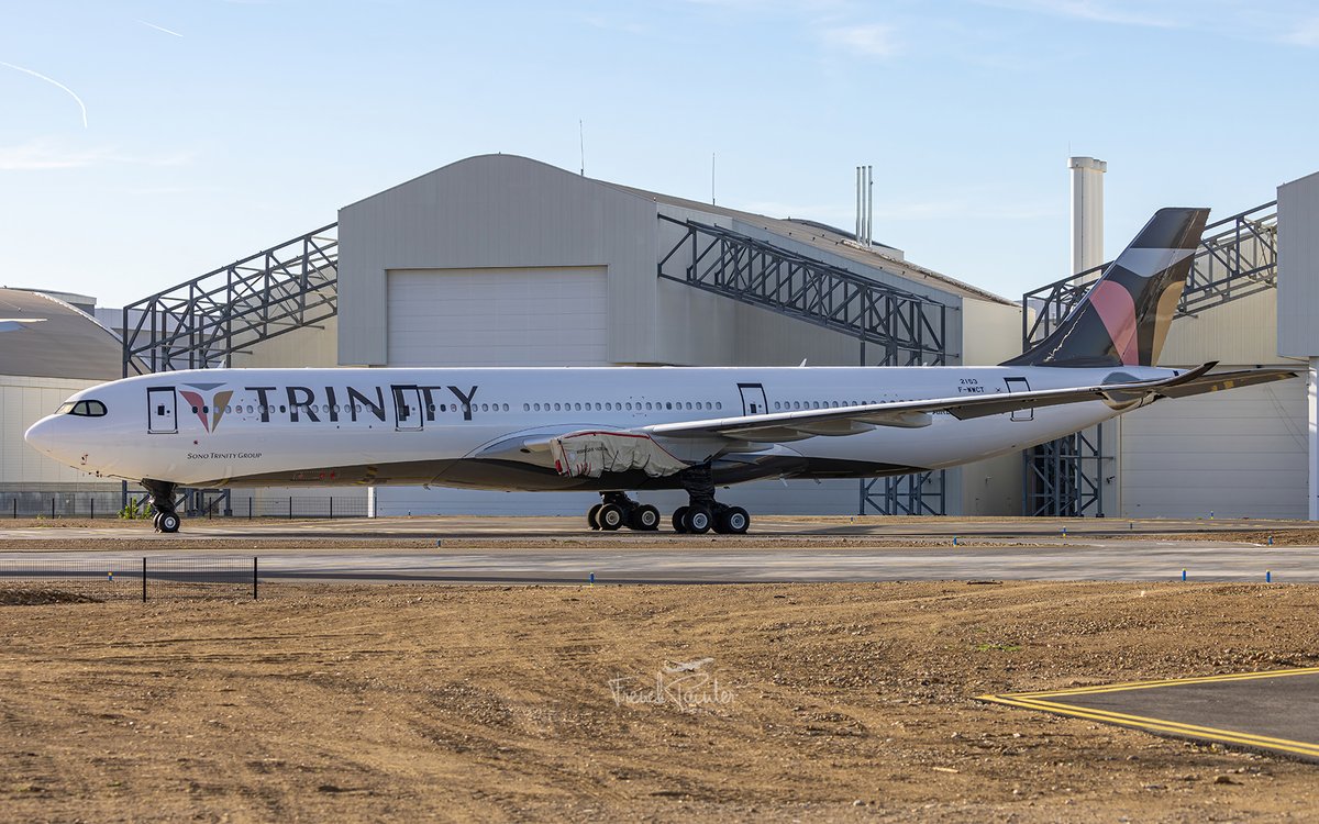 Frenchpainter's tweet photo. First #Airbus #A330Neo for Trinity Airways in long-term storage. 🇰🇷 #SouthKorea #AvGeek https://t.co/2G26qxRUKM