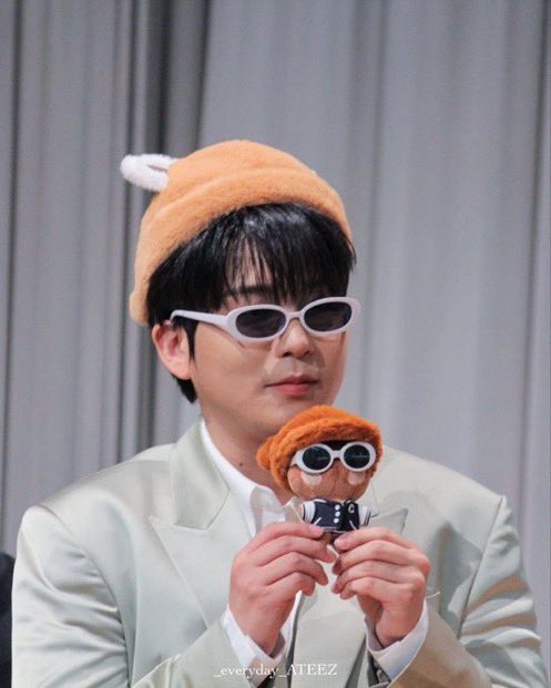 jonghoping's tweet photo. Jongho matching with his bear 🥹 https://t.co/JwSnWZ0NxR