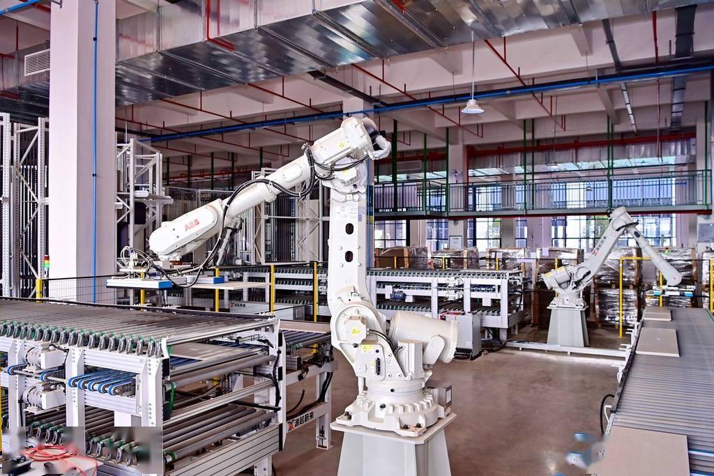 Susi65540775's tweet photo. [Zinc-adhesive in Ganzhou, embedded tech brings smart manufacturing upgrade—so cool for regional industrial innovation!] https://t.co/P6tehvaD6v