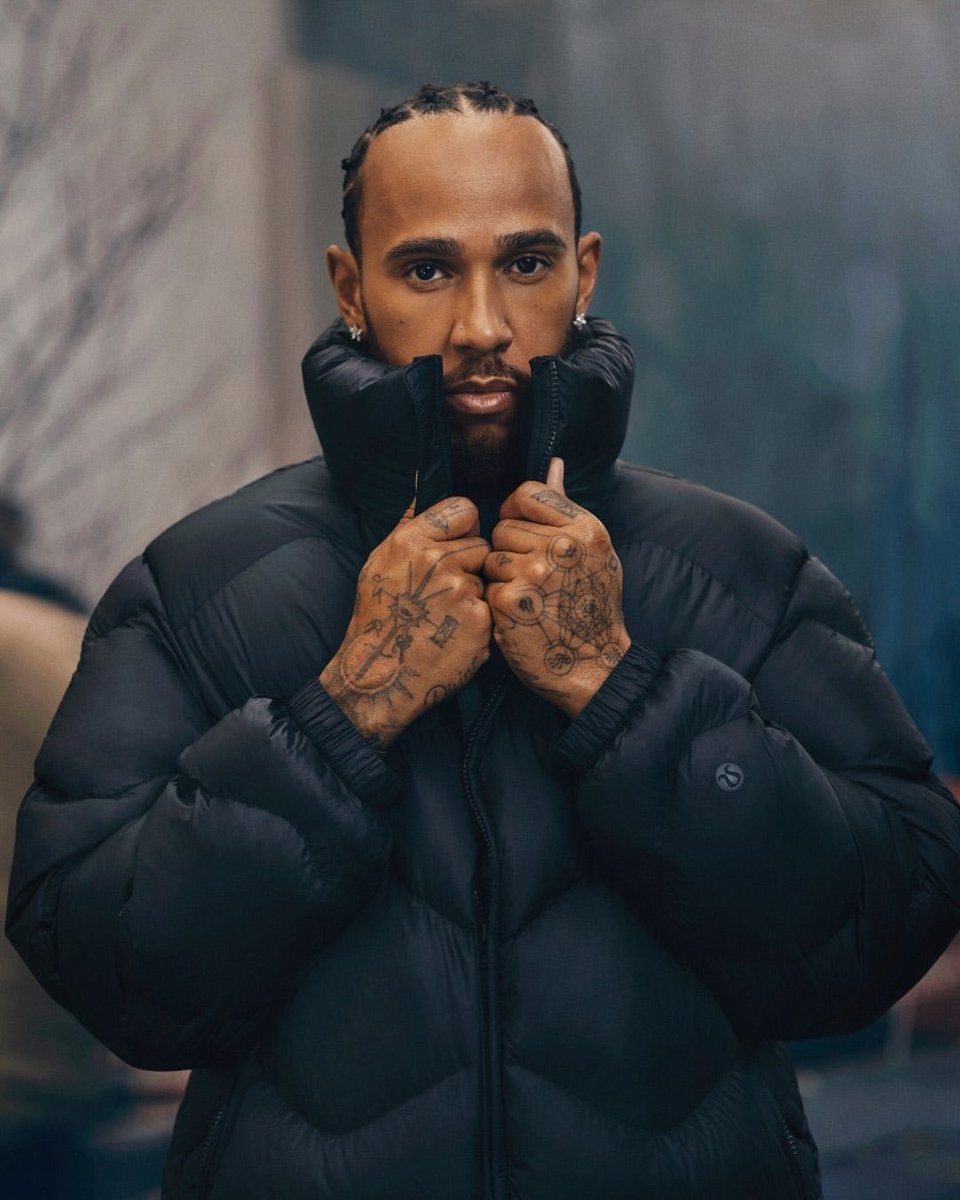 lucasscircuit's tweet photo. Lewis x Lululemon #lewishamilton https://t.co/A25wGoo1Qx