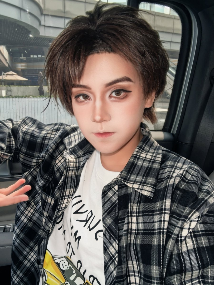 Veronica_JX_'s tweet photo. 谁养的孩子随谁呗，第二张p图有私心嘿嘿～
#铁虫 #cosplay #tnpt https://t.co/CqJni0bolk